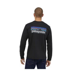 Patagonia Men's Long-Sleeve P-6 Logo Responsibili-Tee Black 2024 7 Patagonia Men's Long-Sleeve P-6 Logo Responsibili-Tee Black 2024 -Menswear Vibe Shop Patagona Men s Long Sleeve P 6 Logo Responsibili Tee Black 2024 3